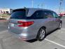 2019 SILVER Honda Odyssey (5FNRL6H75KB) with an V6 i-VTEC 3.5 Liter engine, Automatic 9-Spd transmission, located at 412 Auto Vista Drive, Palmdale, 93551, (661) 945-0620, 34.592636, -118.136681 - Photo#6