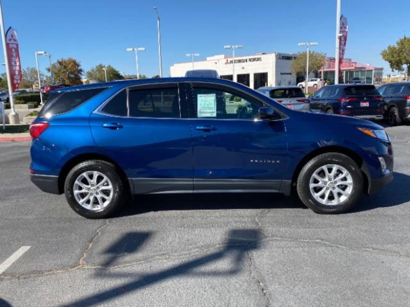 2020 blue Chevrolet Equinox (2GNAXKEV9L6) with an 4-Cyl Turbo 1.5 Liter engine, Automatic transmission, located at 412 Auto Vista Drive, Palmdale, 93551, (661) 945-0620, 34.592636, -118.136681 - Photo#7