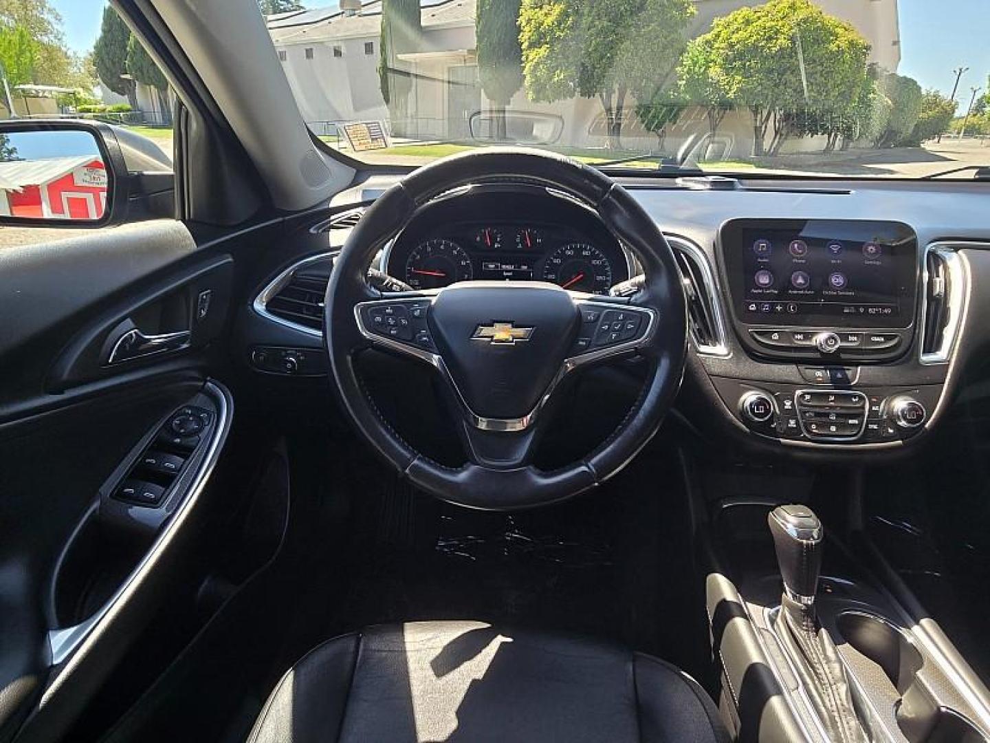 2020 GRAY Chevrolet Malibu (1G1ZD5STXLF) with an 4-Cyl Turbo 1.5 Liter engine, Automatic CVT transmission, located at 246 E Walker St., Orland, 95963, (530) 865-5800, 39.747589, -122.178398 - Photo#19