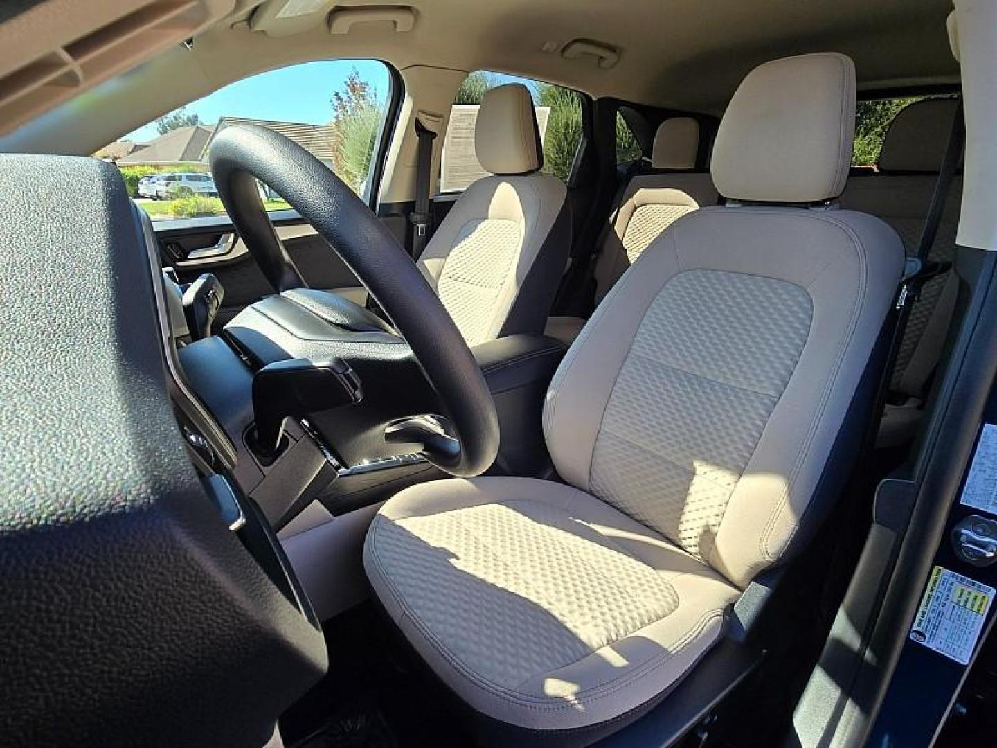 2020 GREEN Ford Escape (1FMCU0G61LU) with an 3-Cyl EcoBoost Turbo 1.5 Liter engine, Automatic 8-Spd transmission, located at 246 E Walker St., Orland, 95963, (530) 865-5800, 39.747589, -122.178398 - Photo#8