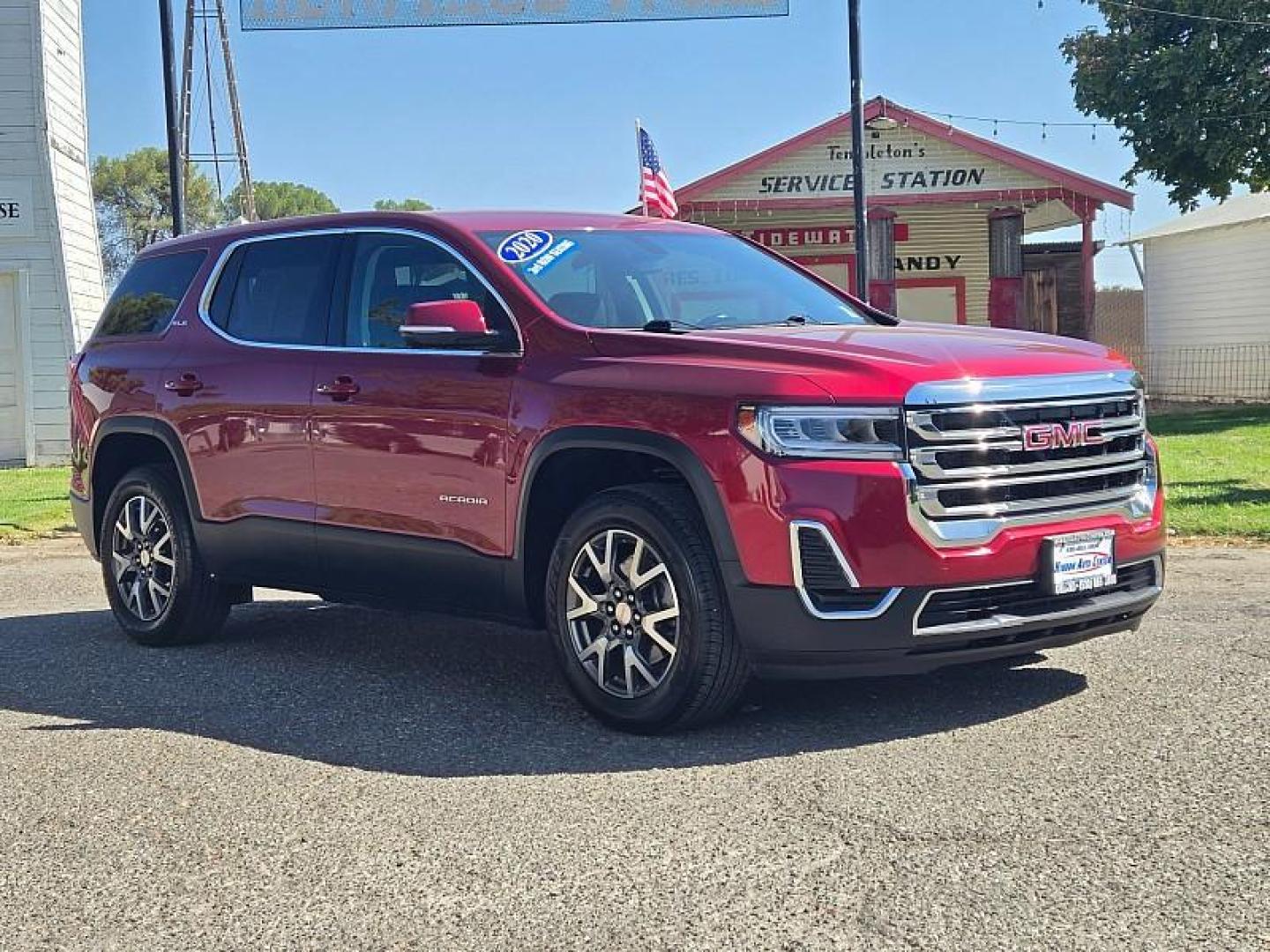 2020 RED GMC Acadia (1GKKNKLA7LZ) with an 4-Cyl 2.5 Liter engine, Automatic 9-Spd transmission, located at 246 E Walker St., Orland, 95963, (530) 865-5800, 39.747589, -122.178398 - Photo#0