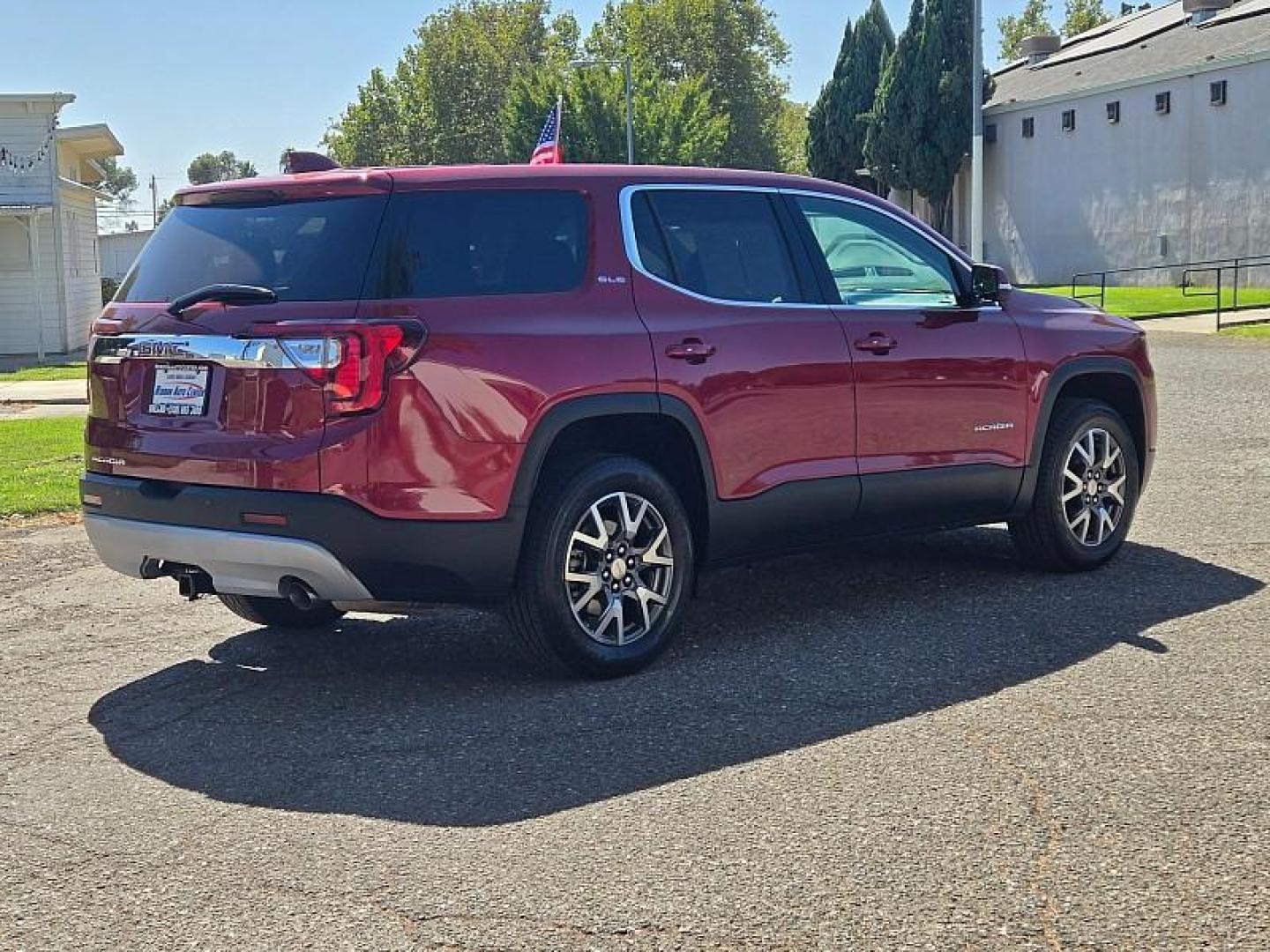 2020 RED GMC Acadia (1GKKNKLA7LZ) with an 4-Cyl 2.5 Liter engine, Automatic 9-Spd transmission, located at 246 E Walker St., Orland, 95963, (530) 865-5800, 39.747589, -122.178398 - Photo#8