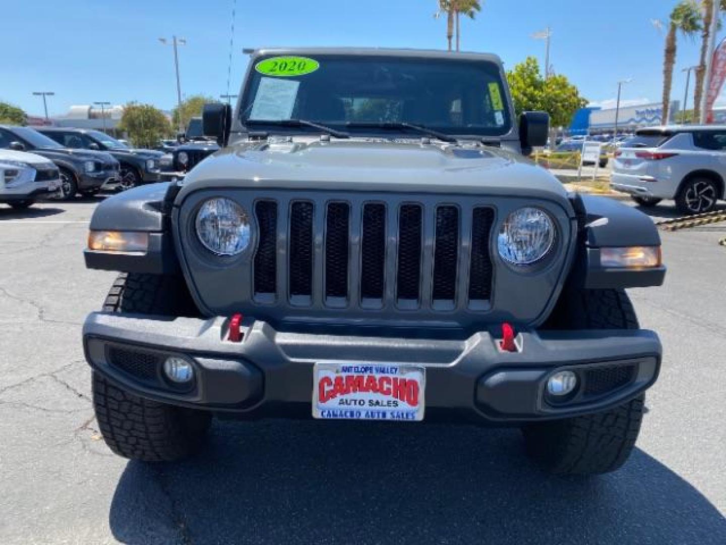 2020 GRAY Jeep Wrangler Unlimited (1C4HJXFN1LW) with an 4-Cyl Turbo 2.0 Liter engine, Automatic transmission, located at 412 Auto Vista Drive, Palmdale, 93551, (661) 945-0620, 34.592636, -118.136681 - Photo#1