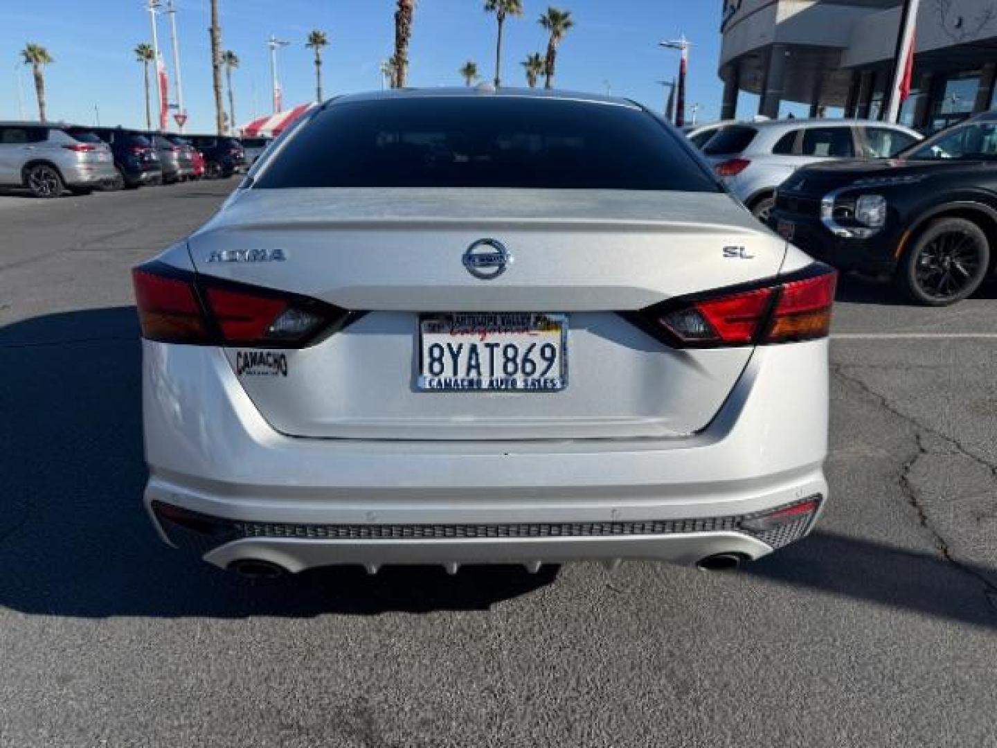 2020 SILVER Nissan Altima (1N4BL4EVXLC) with an 4-Cyl 2.5 Liter engine, Automatic Xtronic CVT transmission, located at 412 Auto Vista Drive, Palmdale, 93551, (661) 945-0620, 34.592636, -118.136681 - Photo#5