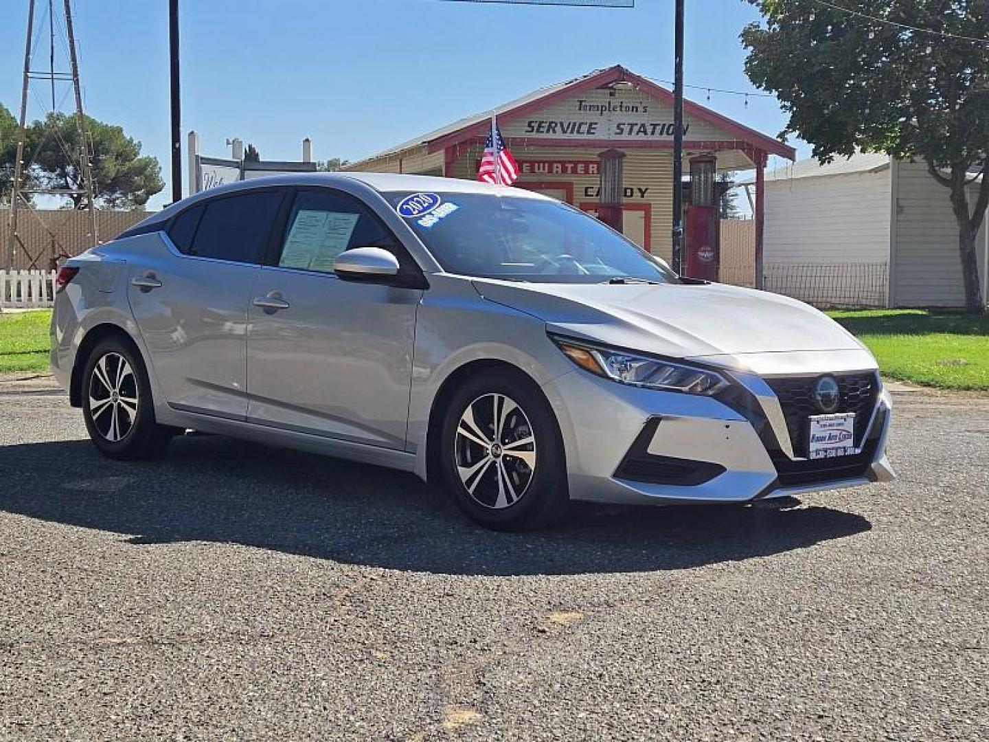 2020 SILVER Nissan Sentra (3N1AB8CV1LY) with an 4-Cyl 2.0 Liter engine, Automatic CVT w/Xtronic transmission, located at 246 E Walker St., Orland, 95963, (530) 865-5800, 39.747589, -122.178398 - Photo#0