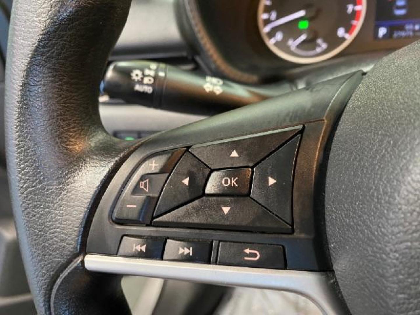 2020 GRAY Nissan Sentra (3N1AB8BV4LY) with an 4-Cyl 2.0 Liter engine, Automatic CVT w/Xtronic transmission, located at 412 Auto Vista Drive, Palmdale, 93551, (661) 945-0620, 34.592636, -118.136681 - Photo#25