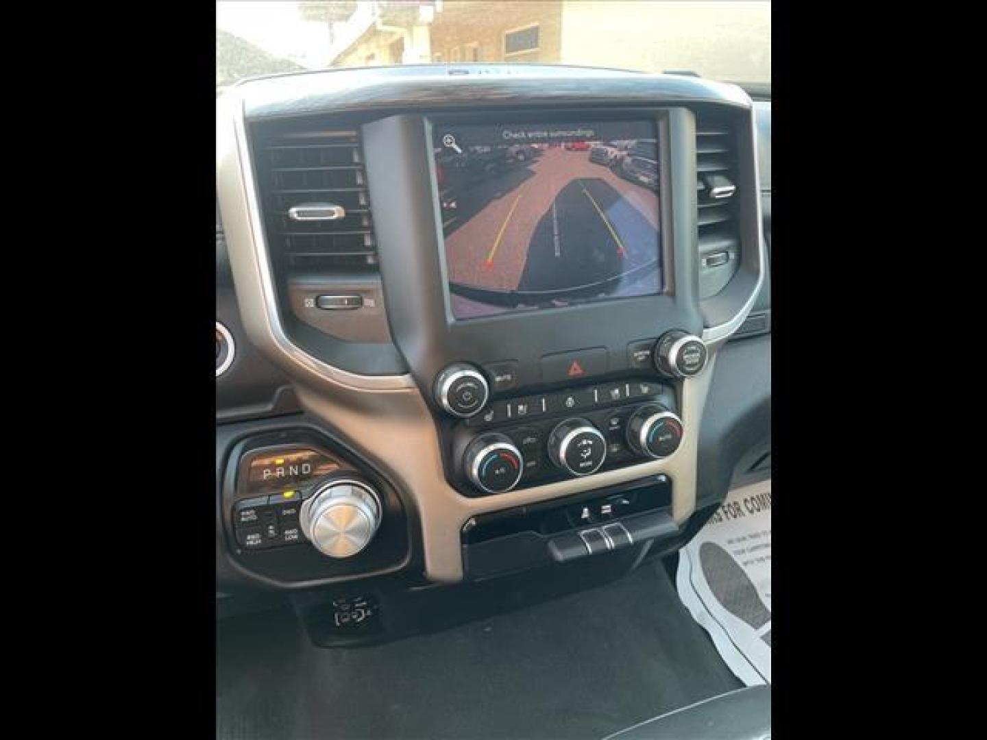 2020 Bright White Clear Coat RAM 1500 Laramie (1C6SRFJM7LN) with an 3.0L EcoDiesel 3.0L Biodiesel Turbo V6 260hp 480ft. lbs. Common Rail Direct Injection engine, 8-Speed Shiftable Automatic transmission, located at 800 Riverside Ave, Roseville, CA, 95678, 916-773-4549 & Toll Free: 866-719-4393, 38.732265, -121.291039 - ECODIESEL CREW CAB 4X4 LARAMIE ONE OWNER CLEAN CARFAX - Photo#11