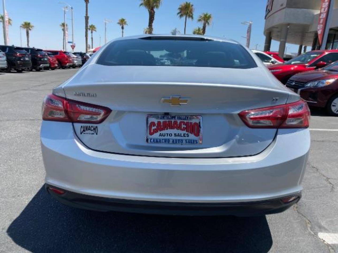 2021 SILVER Chevrolet Malibu (1G1ZD5ST3MF) with an 4-Cyl Turbo 1.5 Liter engine, Automatic CVT transmission, located at 412 Auto Vista Drive, Palmdale, 93551, (661) 945-0620, 34.592636, -118.136681 - Photo#6