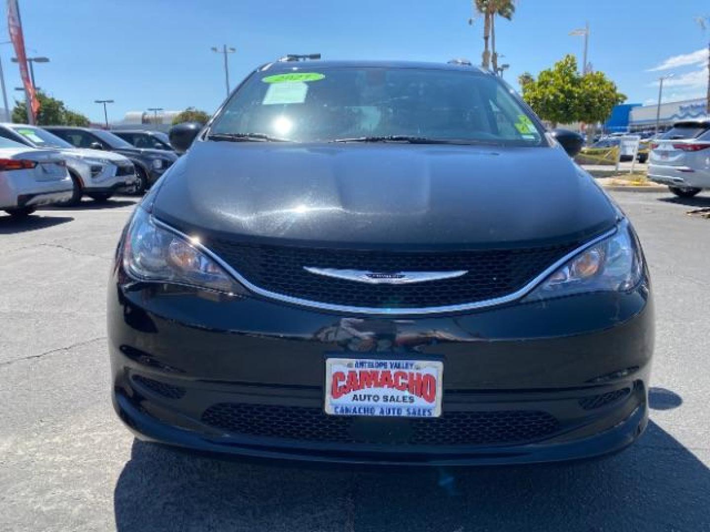 2021 BLACK Chrysler Voyager (2C4RC1DG4MR) with an V6 3.6 Liter engine, Automatic 9-Spd transmission, located at 412 Auto Vista Drive, Palmdale, 93551, (661) 945-0620, 34.592636, -118.136681 - Photo#3