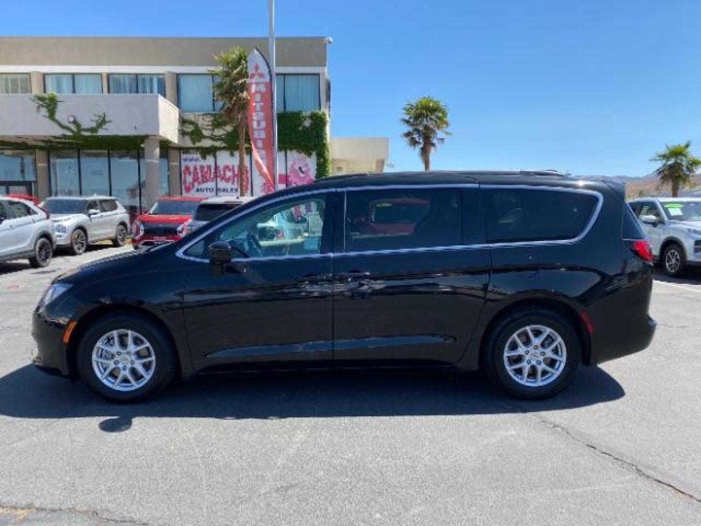 2021 BLACK Chrysler Voyager (2C4RC1DG4MR) with an V6 3.6 Liter engine, Automatic 9-Spd transmission, located at 412 Auto Vista Drive, Palmdale, 93551, (661) 945-0620, 34.592636, -118.136681 - Photo#5