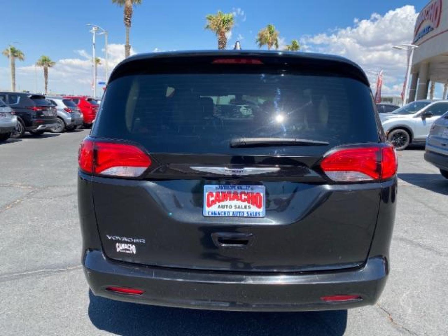 2021 BLACK Chrysler Voyager (2C4RC1DG4MR) with an V6 3.6 Liter engine, Automatic 9-Spd transmission, located at 412 Auto Vista Drive, Palmdale, 93551, (661) 945-0620, 34.592636, -118.136681 - Photo#7