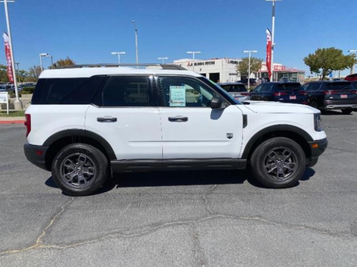 2021 WHITE Ford Bronco Sport (3FMCR9B69MR) with an 3-Cyl Turbo 1.5 Liter engine, Automatic 8-Spd transmission, located at 412 Auto Vista Drive, Palmdale, 93551, (661) 945-0620, 34.592636, -118.136681 - Photo#2