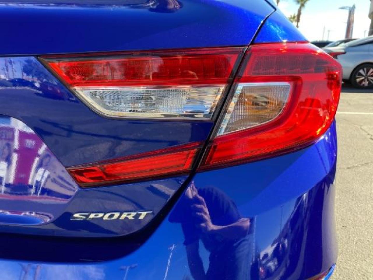 2021 BLUE Honda Accord Sedan (1HGCV1F39MA) with an 4-Cyl i-VTEC Turbo 1.5 Liter engine, Automatic CVT w/Sport Mode transmission, located at 412 Auto Vista Drive, Palmdale, 93551, (661) 945-0620, 34.592636, -118.136681 - Photo#15