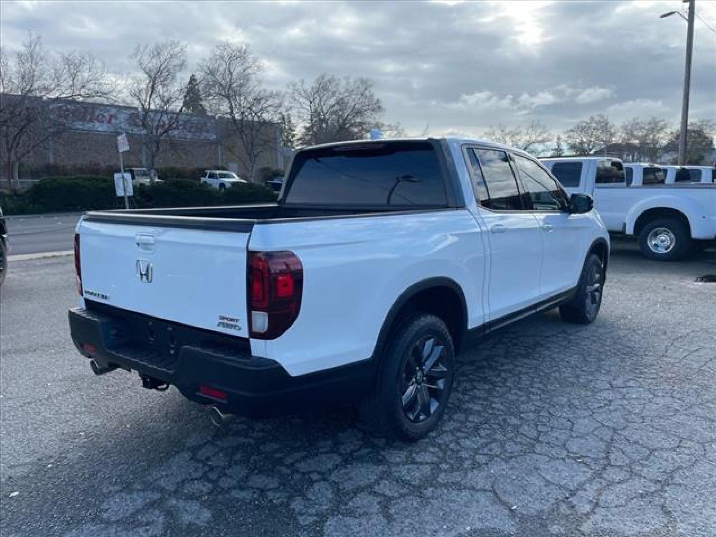 2021 Platinum White Pearl Honda Ridgeline Sport (5FPYK3F13MB) with an 3.5L 3.5L V6 280hp 262ft. lbs. Direct Injection engine, 9-Speed Shiftable Automatic transmission, located at 800 Riverside Ave, Roseville, CA, 95678, 916-773-4549 & Toll Free: 866-719-4393, 38.732265, -121.291039 - AWD SPORT SERVICE RECORDS ON CLEAN CARFAX - Photo#3