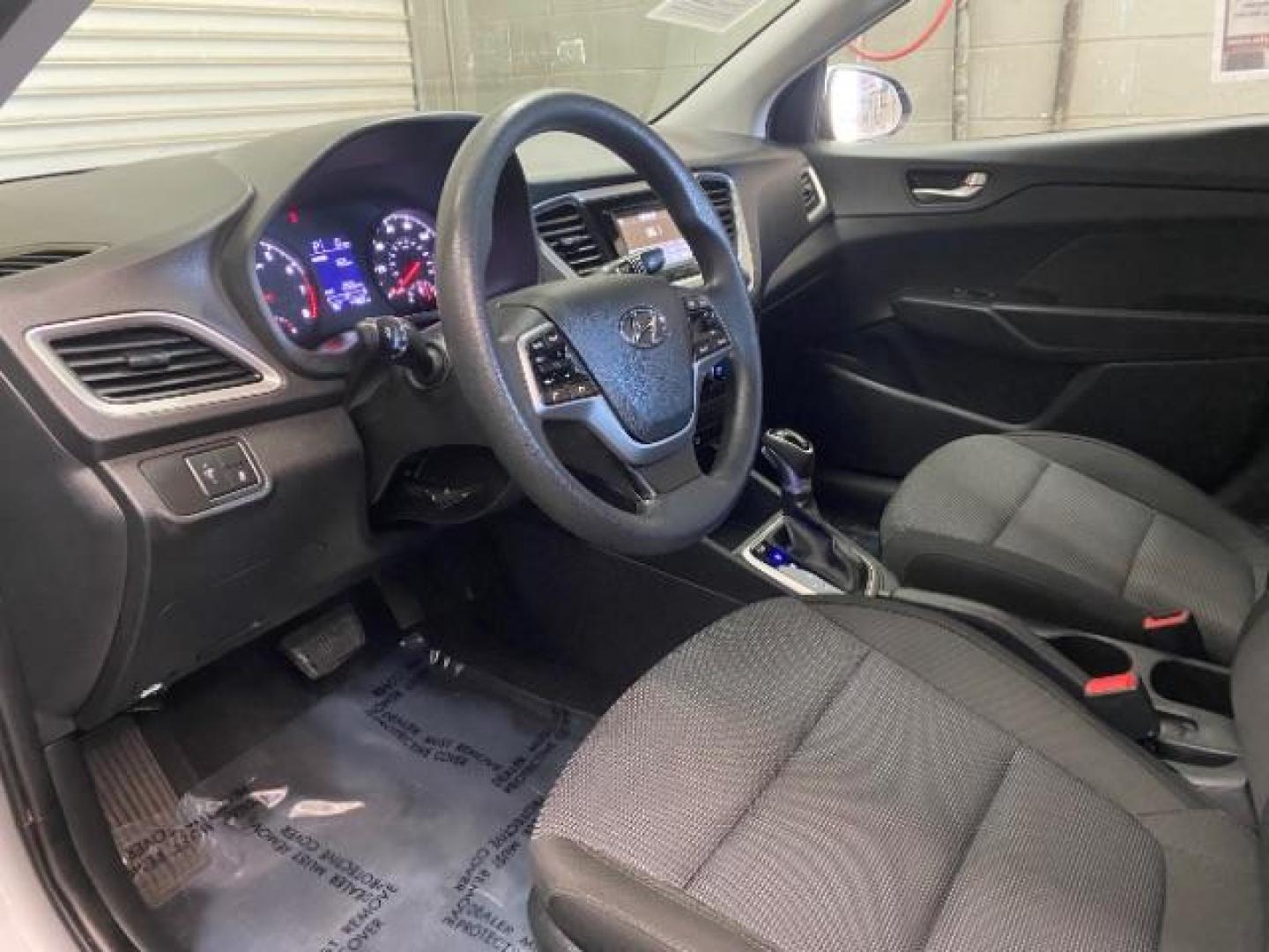 2021 GRAY Hyundai Accent (3KPC24A6XME) with an 4-Cyl 1.6 Liter engine, Automatic IVT w/Shiftronic transmission, located at 412 Auto Vista Drive, Palmdale, 93551, (661) 945-0620, 34.592636, -118.136681 - Photo#18