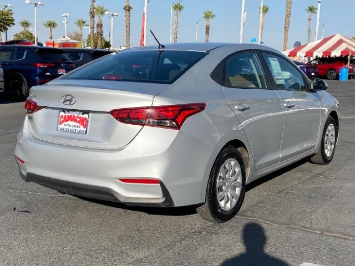 2021 GRAY Hyundai Accent (3KPC24A6XME) with an 4-Cyl 1.6 Liter engine, Automatic IVT w/Shiftronic transmission, located at 412 Auto Vista Drive, Palmdale, 93551, (661) 945-0620, 34.592636, -118.136681 - Photo#7