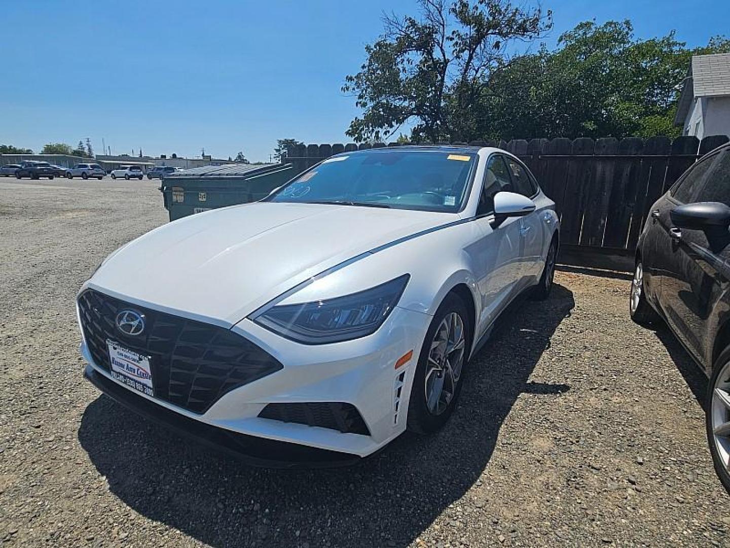 2021 WHITE Hyundai Sonata (KMHL14JA9MA) with an 4-Cyl 2.5 Liter engine, Automatic 8-Spd w/Overdrive and Shiftronic transmission, located at 246 E Walker St., Orland, 95963, (530) 865-5800, 39.747589, -122.178398 - Photo#0