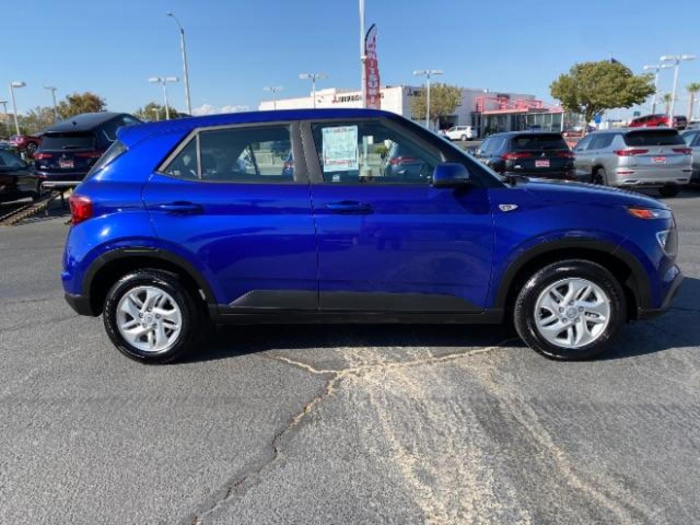 2021 BLUE Hyundai Venue (KMHRB8A35MU) with an 4-Cyl 1.6 Liter engine, Automatic IVT w/Shiftronic transmission, located at 412 Auto Vista Drive, Palmdale, 93551, (661) 945-0620, 34.592636, -118.136681 - Photo#8