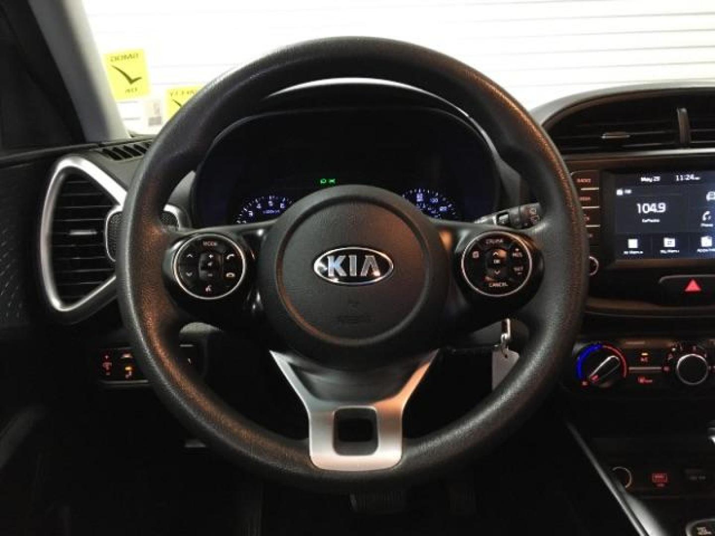 2021 GRAY Kia Soul (KNDJ23AU2M7) with an 4-Cyl 2.0 Liter engine, Automatic i-VT transmission, located at 412 Auto Vista Drive, Palmdale, 93551, (661) 945-0620, 34.592636, -118.136681 - Photo#19