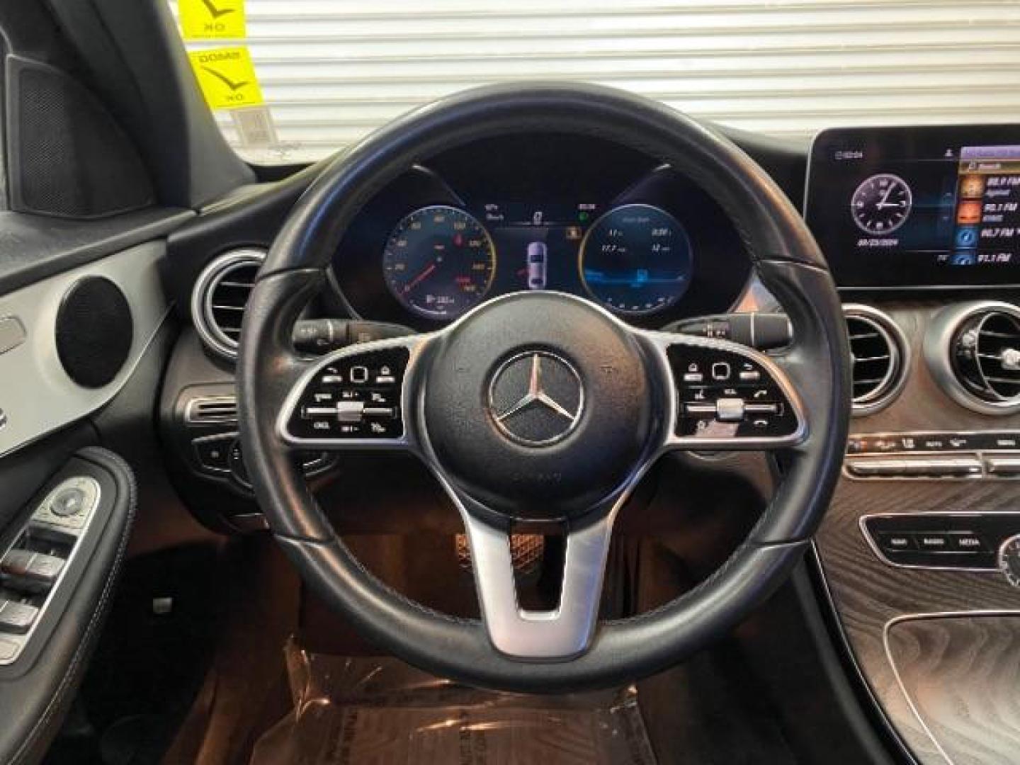 2021 WHITE Mercedes-Benz C-Class (W1KWF8DB2MR) with an 4-Cyl Turbo 2.0 Liter engine, Automatic 9-Spd 9G-Tronic transmission, located at 412 Auto Vista Drive, Palmdale, 93551, (661) 945-0620, 34.592636, -118.136681 - Photo#17