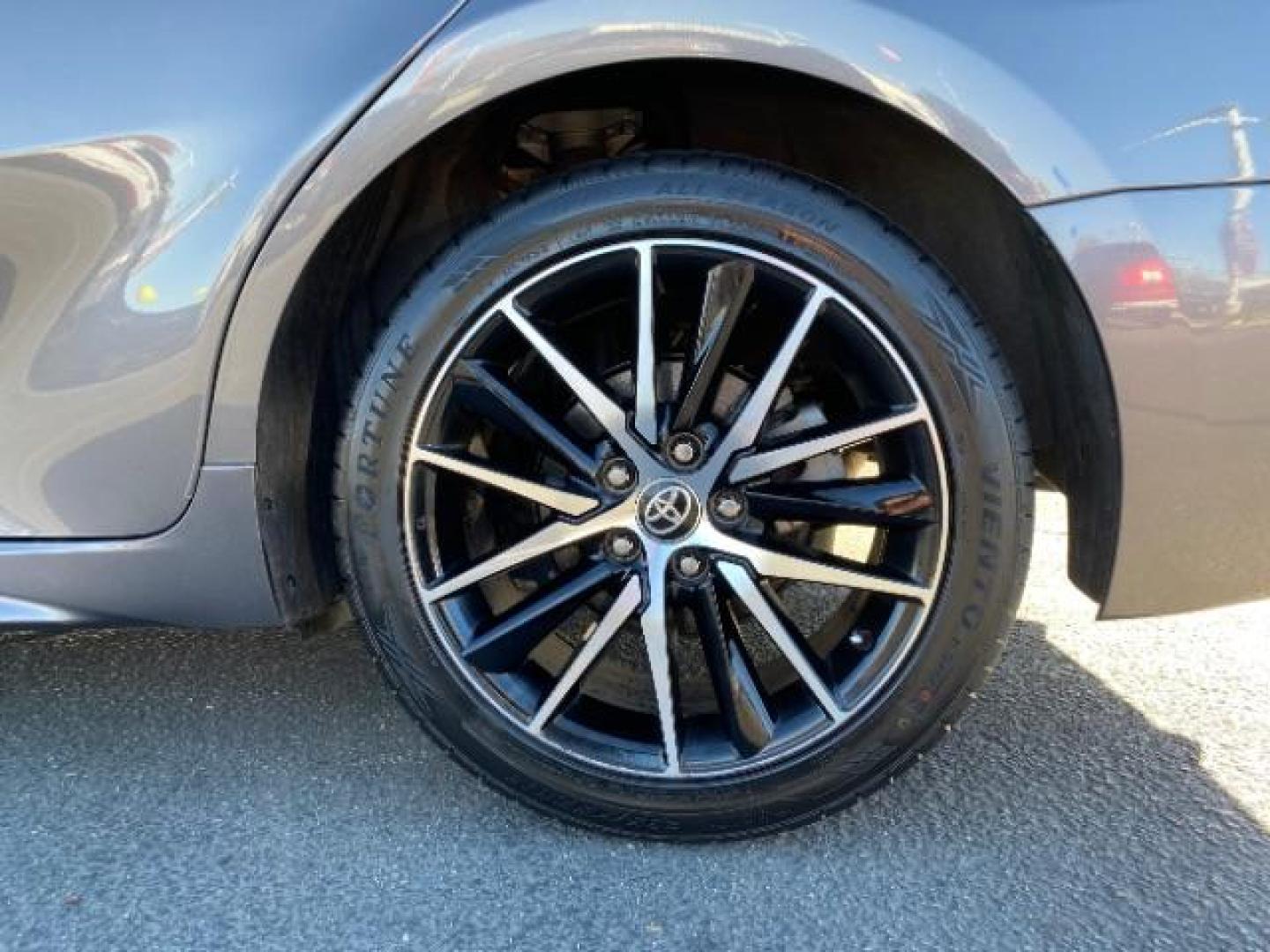 2021 GRAY Nissan Maxima (1N4AA6CV3MC) with an V6 3.5 Liter engine, Automatic Xtronic CVT transmission, located at 412 Auto Vista Drive, Palmdale, 93551, (661) 945-0620, 34.592636, -118.136681 - Photo#45