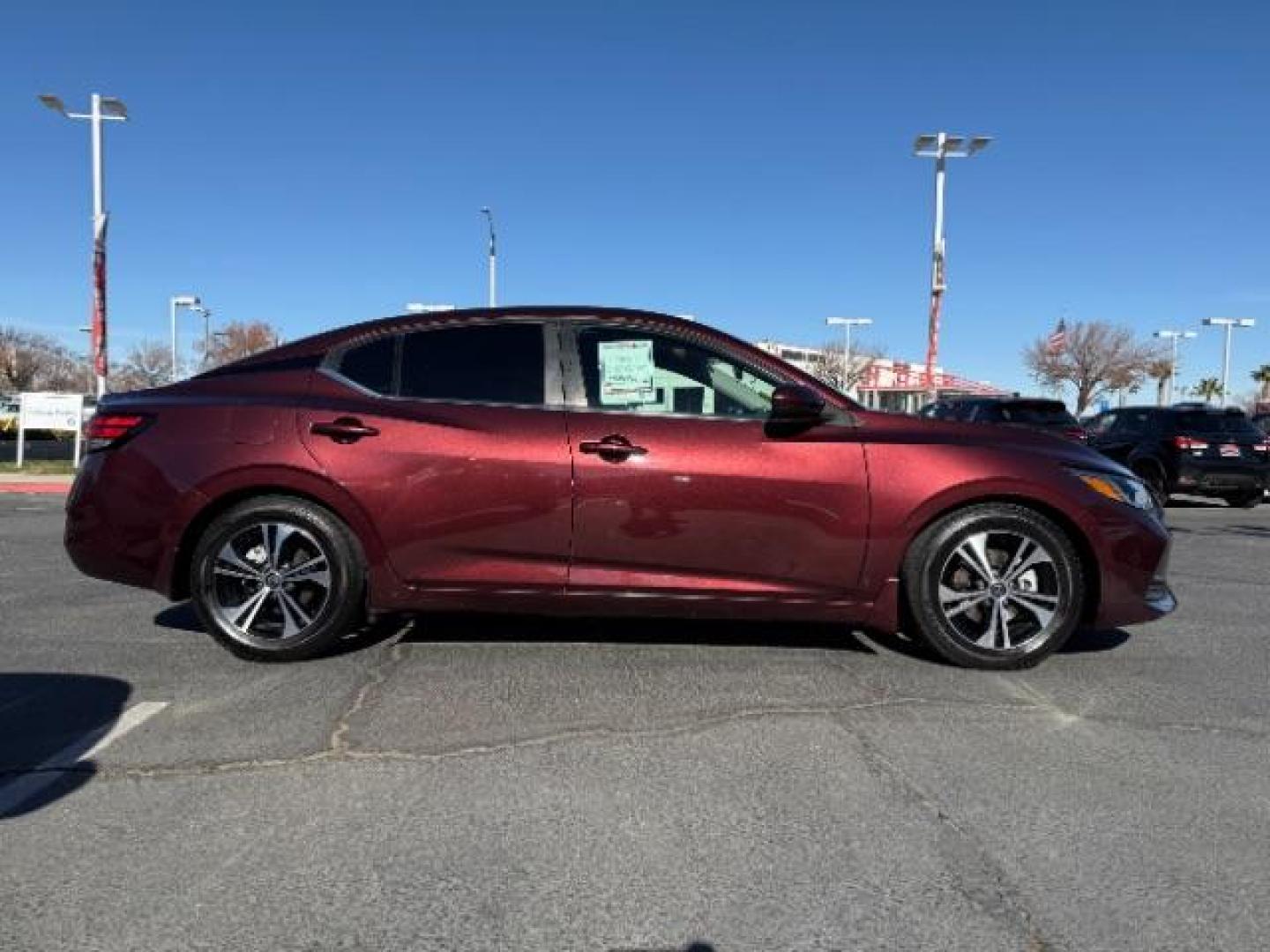 2021 BURGUNDY Nissan Sentra (3N1AB8CV2MY) with an 4-Cyl 2.0 Liter engine, Automatic CVT w/Xtronic transmission, located at 412 Auto Vista Drive, Palmdale, 93551, (661) 945-0620, 34.592636, -118.136681 - Photo#8