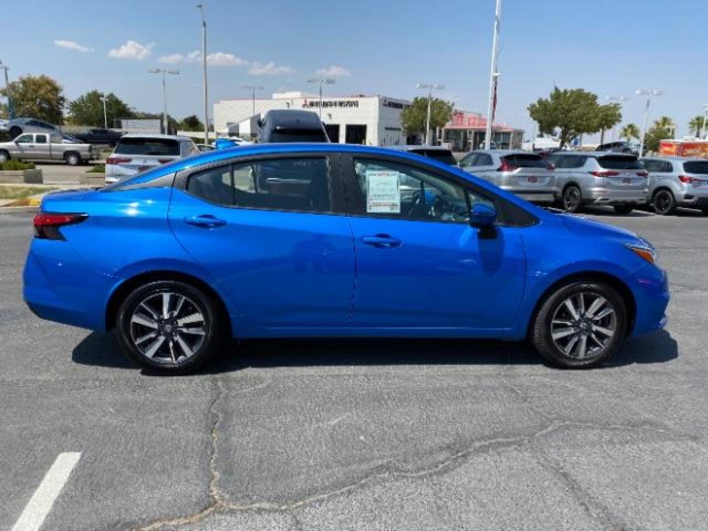 2021 BLUE Nissan Versa (3N1CN8EV2ML) with an 4-Cyl 1.6 Liter engine, Automatic CVT w/Xtronic transmission, located at 412 Auto Vista Drive, Palmdale, 93551, (661) 945-0620, 34.592636, -118.136681 - Photo#7