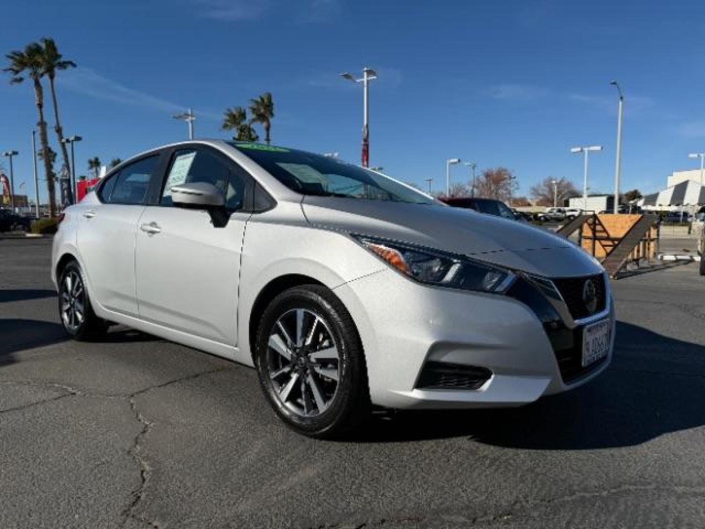 2021 SILVER Nissan Versa (3N1CN8EV3ML) with an 4-Cyl 1.6 Liter engine, Automatic CVT w/Xtronic transmission, located at 412 Auto Vista Drive, Palmdale, 93551, (661) 945-0620, 34.592636, -118.136681 - Photo#0