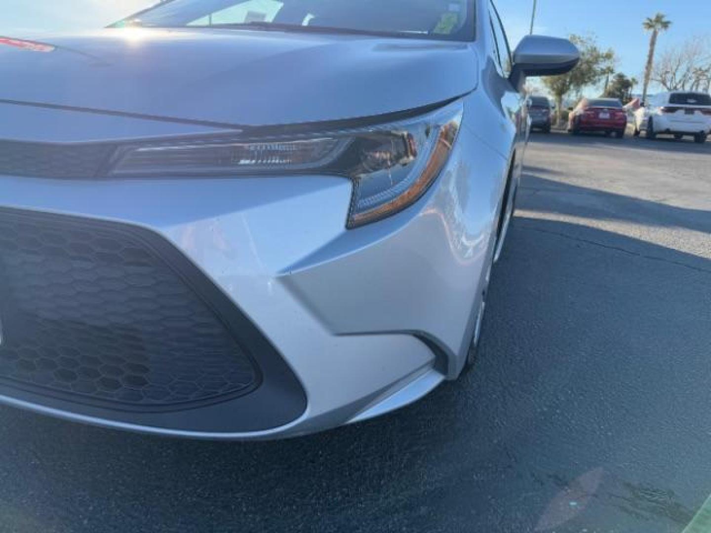 2021 SILVER Toyota Corolla (5YFEPMAE2MP) with an 4-Cyl 1.8 Liter engine, Automatic CVTi-S transmission, located at 412 Auto Vista Drive, Palmdale, 93551, (661) 945-0620, 34.592636, -118.136681 - Photo#9