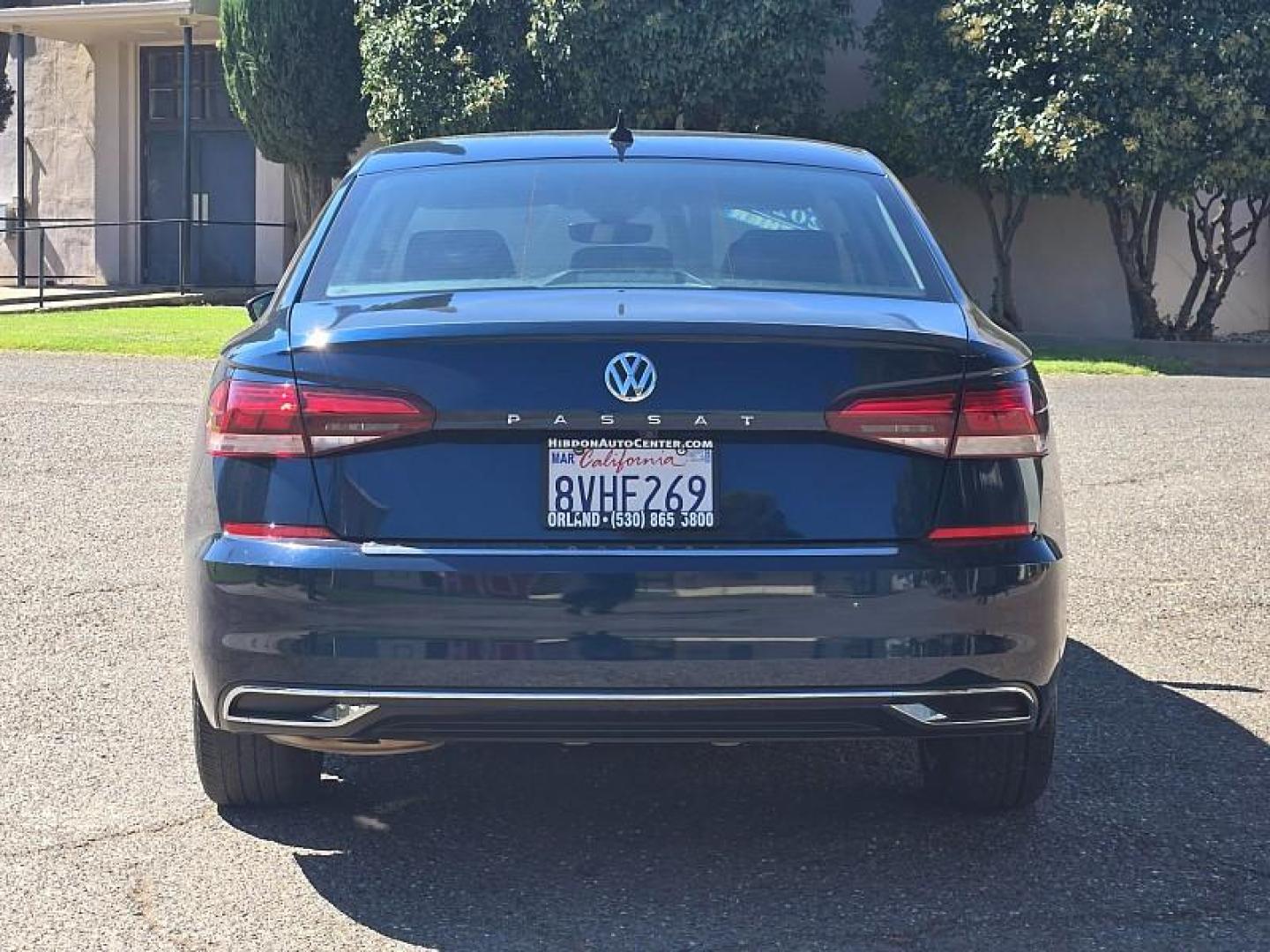 2021 BLue Volkswagen Passat (1VWSA7A33MC) with an 4-Cyl Turbo 2.0 Liter engine, Automatic 6-Spd w/Tiptronic transmission, located at 246 E Walker St., Orland, 95963, (530) 865-5800, 39.747589, -122.178398 - Photo#5