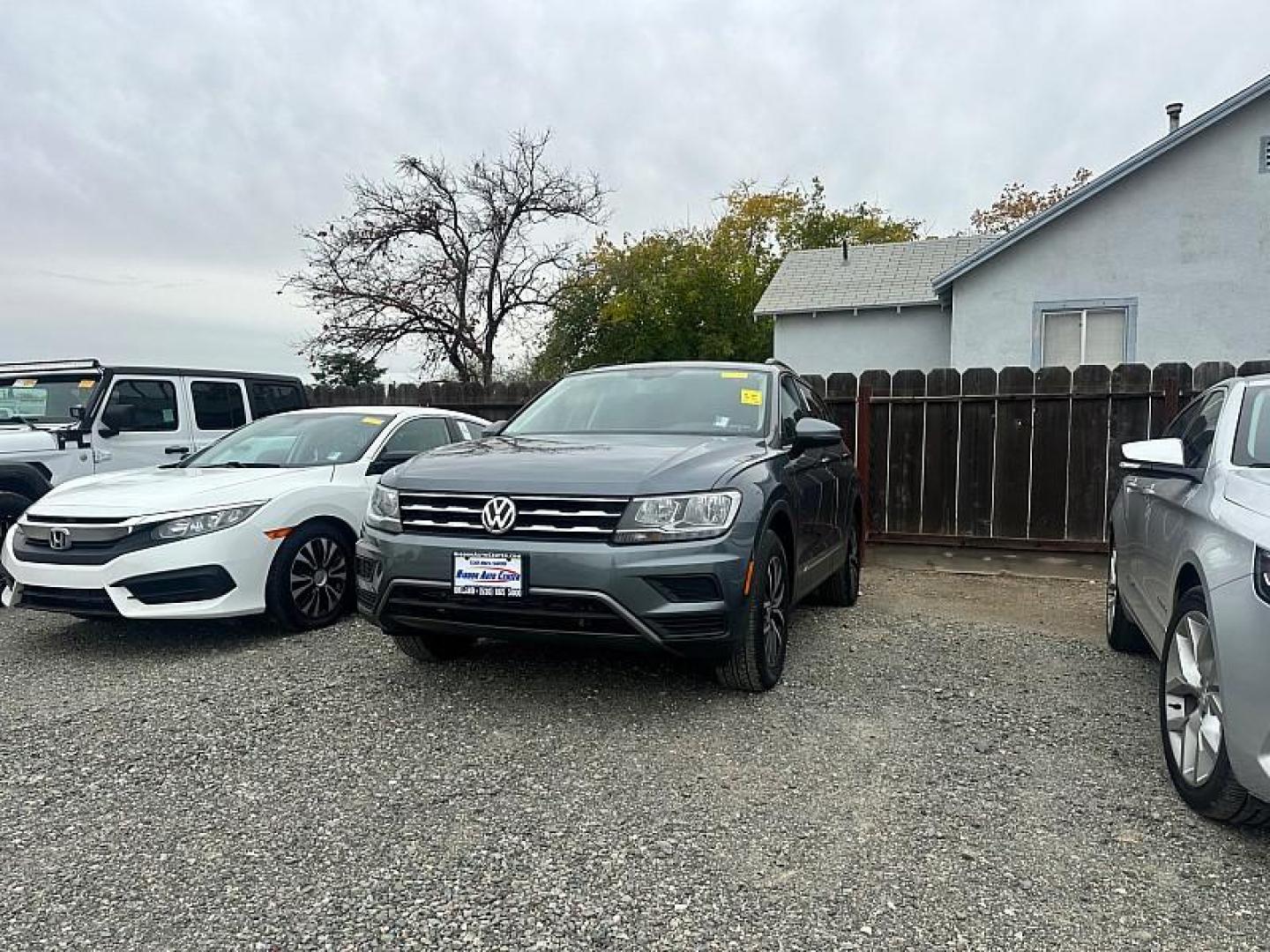 2021 GRAY Volkswagen Tiguan (3VV3B7AX9MM) with an 4-Cyl Turbo 2.0 Liter engine, Automatic 8-Spd w/Tiptronic and Sport Mode transmission, located at 246 E Walker St., Orland, 95963, (530) 865-5800, 39.747589, -122.178398 - Photo#0