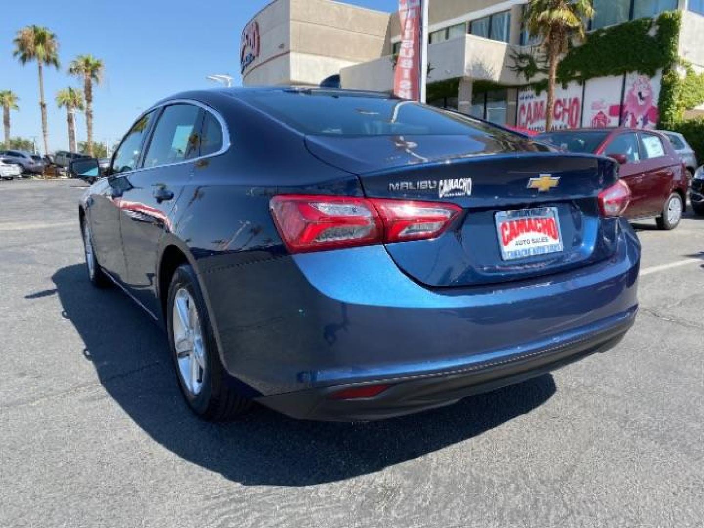 2022 BLUE Chevrolet Malibu (1G1ZD5ST5NF) with an 4-Cyl Turbo 1.5 Liter engine, Automatic CVT transmission, located at 412 Auto Vista Drive, Palmdale, 93551, (661) 945-0620, 34.592636, -118.136681 - Photo#8