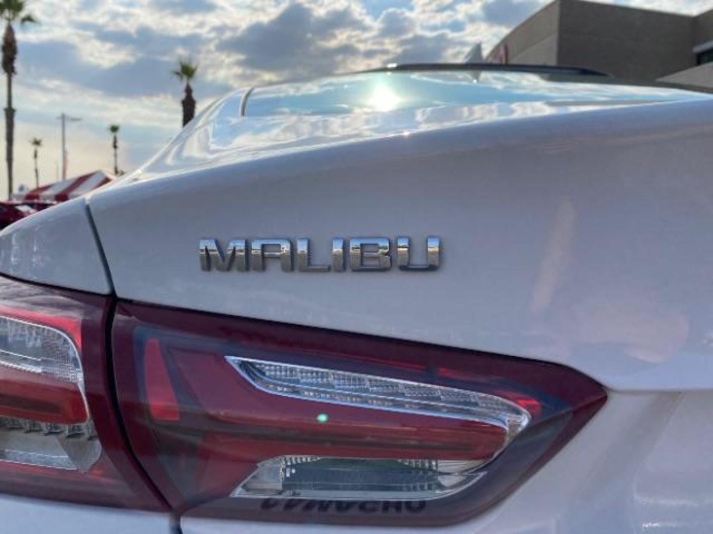 2022 WHITE Chevrolet Malibu (1G1ZD5ST6NF) with an 4-Cyl Turbo 1.5 Liter engine, Automatic CVT transmission, located at 412 Auto Vista Drive, Palmdale, 93551, (661) 945-0620, 34.592636, -118.136681 - Photo#16