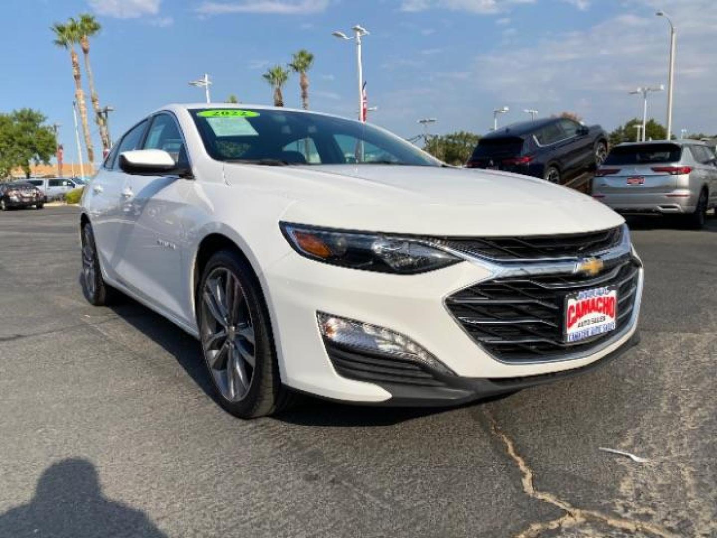 2022 WHITE Chevrolet Malibu (1G1ZD5ST6NF) with an 4-Cyl Turbo 1.5 Liter engine, Automatic CVT transmission, located at 412 Auto Vista Drive, Palmdale, 93551, (661) 945-0620, 34.592636, -118.136681 - Photo#1