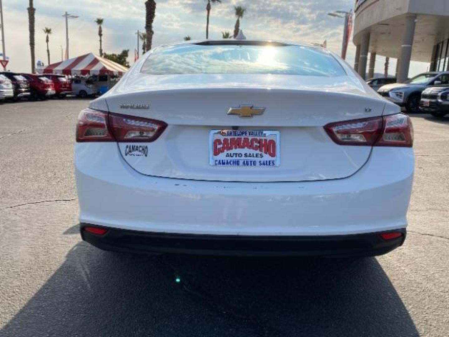 2022 WHITE Chevrolet Malibu (1G1ZD5ST6NF) with an 4-Cyl Turbo 1.5 Liter engine, Automatic CVT transmission, located at 412 Auto Vista Drive, Palmdale, 93551, (661) 945-0620, 34.592636, -118.136681 - Photo#6