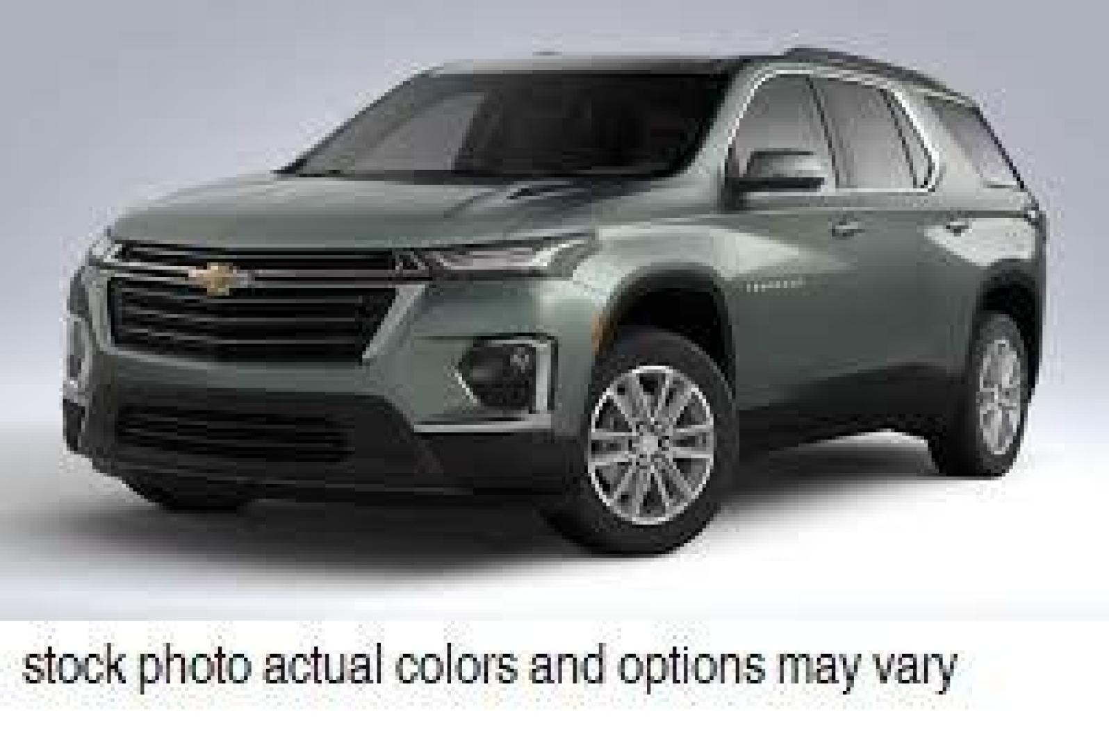 2022 GREEN Chevrolet Traverse (1GNEVHKW5NJ) with an V6 3.6 Liter engine, Automatic 9-Spd transmission, located at 412 Auto Vista Drive, Palmdale, 93551, (661) 945-0620, 34.592636, -118.136681 - Photo#0