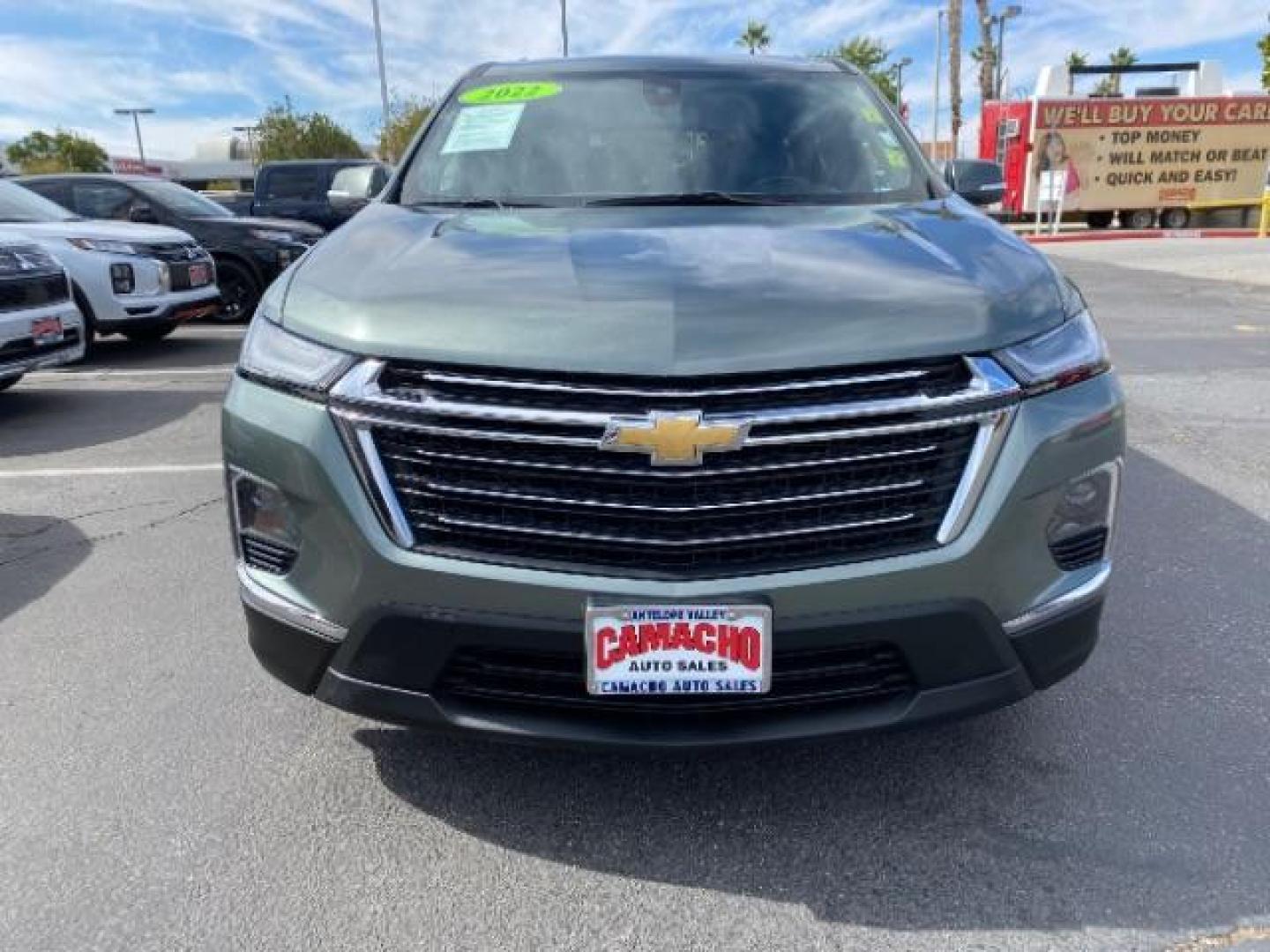 2022 GREEN Chevrolet Traverse (1GNEVHKW5NJ) with an V6 3.6 Liter engine, Automatic 9-Spd transmission, located at 412 Auto Vista Drive, Palmdale, 93551, (661) 945-0620, 34.592636, -118.136681 - Photo#1