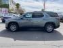 2022 GREEN Chevrolet Traverse (1GNEVHKW5NJ) with an V6 3.6 Liter engine, Automatic 9-Spd transmission, located at 412 Auto Vista Drive, Palmdale, 93551, (661) 945-0620, 34.592636, -118.136681 - Photo#3