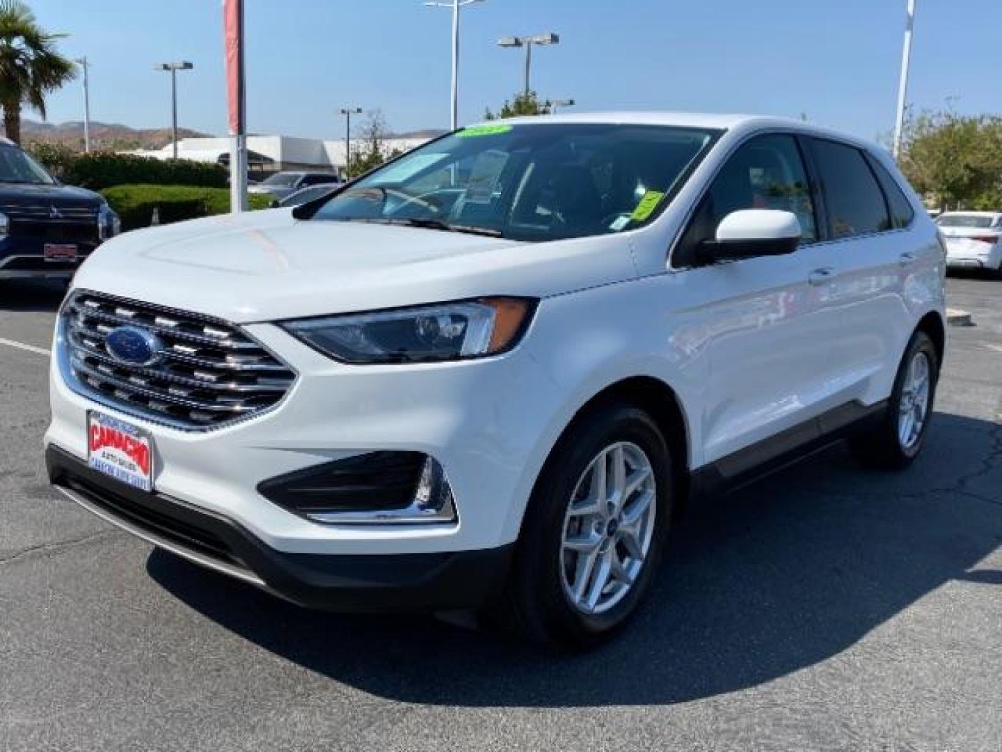 2022 WHITE Ford Edge (2FMPK4J94NB) with an 4-Cyl EcoBoost Turbo 2.0 Liter engine, Automatic 8-Spd transmission, located at 412 Auto Vista Drive, Palmdale, 93551, (661) 945-0620, 34.592636, -118.136681 - Photo#2