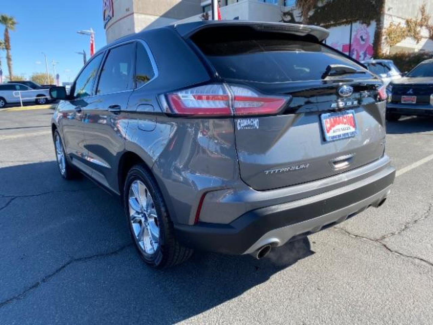 2022 GRAY Ford Edge (2FMPK4K9XNB) with an 4-Cyl EcoBoost Turbo 2.0 Liter engine, Automatic 8-Spd transmission, located at 412 Auto Vista Drive, Palmdale, 93551, (661) 945-0620, 34.592636, -118.136681 - Photo#4