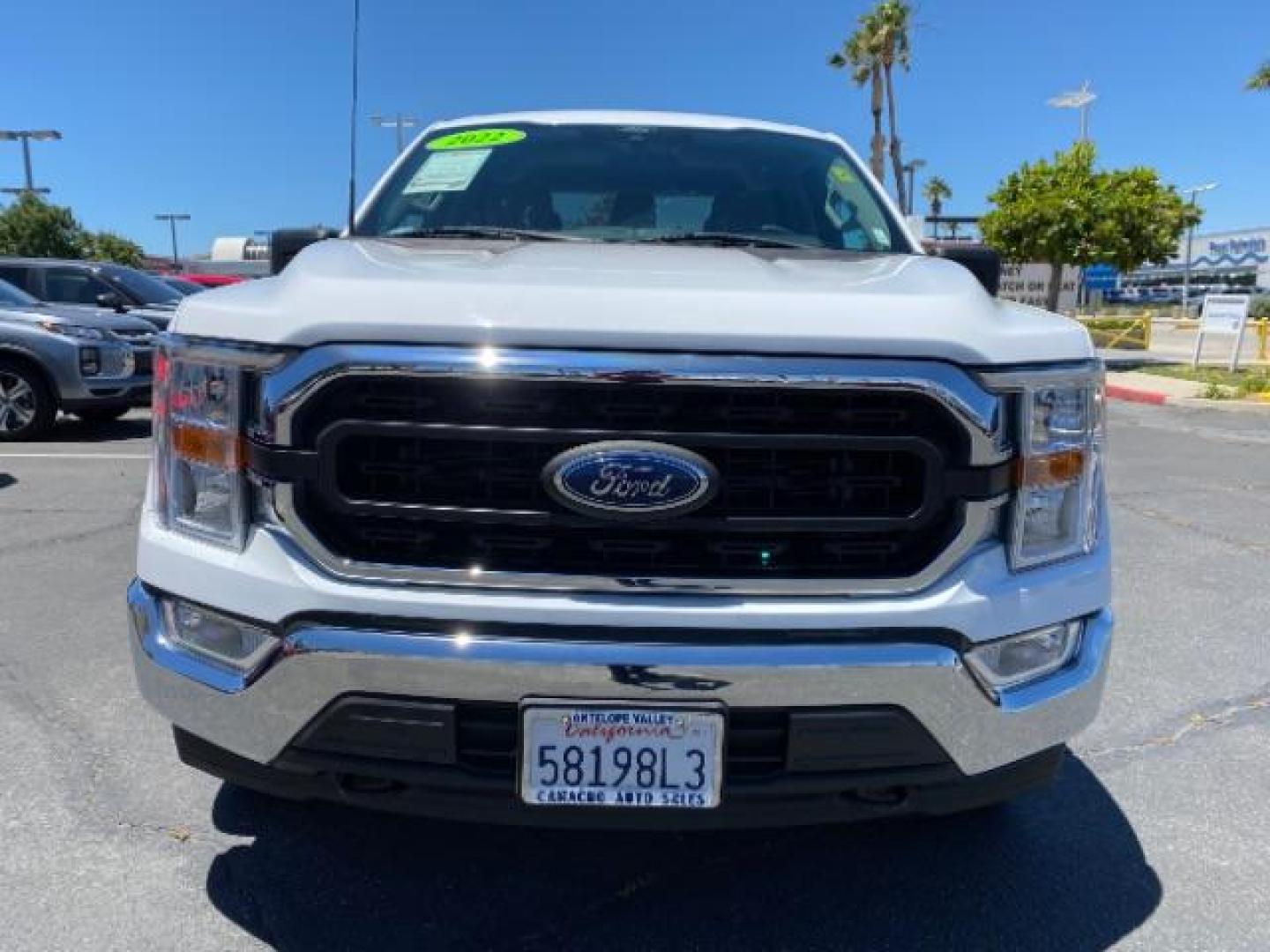 2022 WHITE Ford F-150 4WD (1FTFW1E56NK) with an V8 Flex Fuel 5.0 Liter engine, Automatic 10-Spd transmission, located at 412 Auto Vista Drive, Palmdale, 93551, (661) 945-0620, 34.592636, -118.136681 - Photo#1