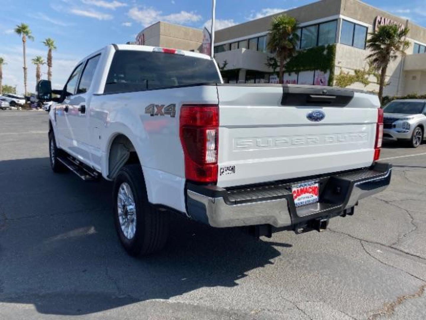 2022 WHITE FORD F-250 SD (1FT7W2B60NE) , located at 412 Auto Vista Drive, Palmdale, 93551, (661) 945-0620, 34.592636, -118.136681 - Photo#4