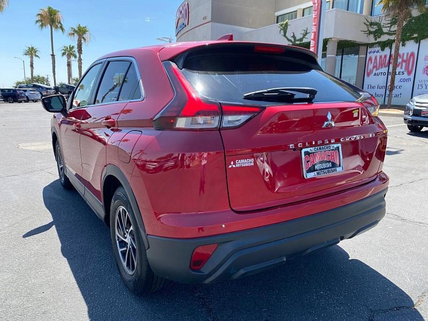 2022 Mitsubishi Eclipse Cross (JA4ASUAAXNZ) with an 4-Cyl Turbo 1.5 Liter engine, Automatic CVT w/Sport Mode transmission, located at 412 Auto Vista Drive, Palmdale, CA, 93551, (661) 945-0620, 34.592636, -118.136681 - Photo#4