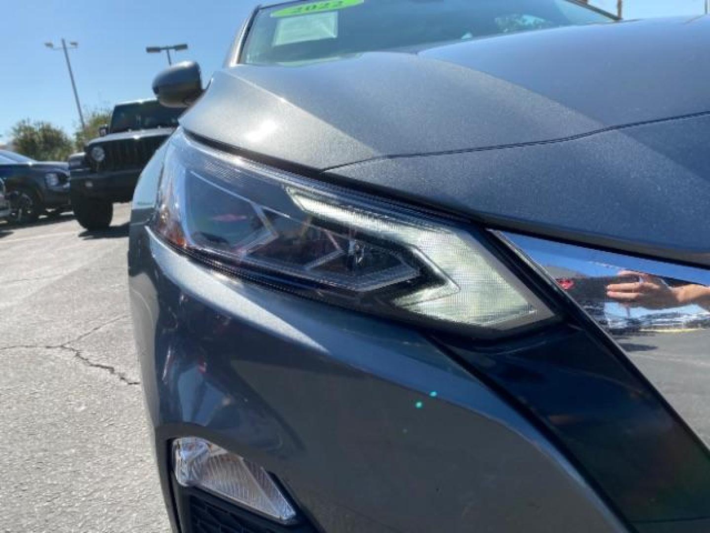 2022 GRAY Nissan Altima (1N4BL4DV3NN) with an 4-Cyl 2.5 Liter engine, Automatic Xtronic CVT transmission, located at 412 Auto Vista Drive, Palmdale, 93551, (661) 945-0620, 34.592636, -118.136681 - Photo#10