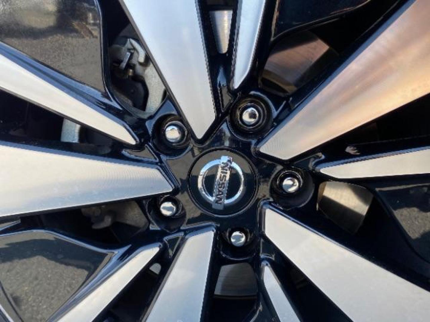 2022 GRAY Nissan Altima (1N4BL4DV3NN) with an 4-Cyl 2.5 Liter engine, Automatic Xtronic CVT transmission, located at 412 Auto Vista Drive, Palmdale, 93551, (661) 945-0620, 34.592636, -118.136681 - Photo#12