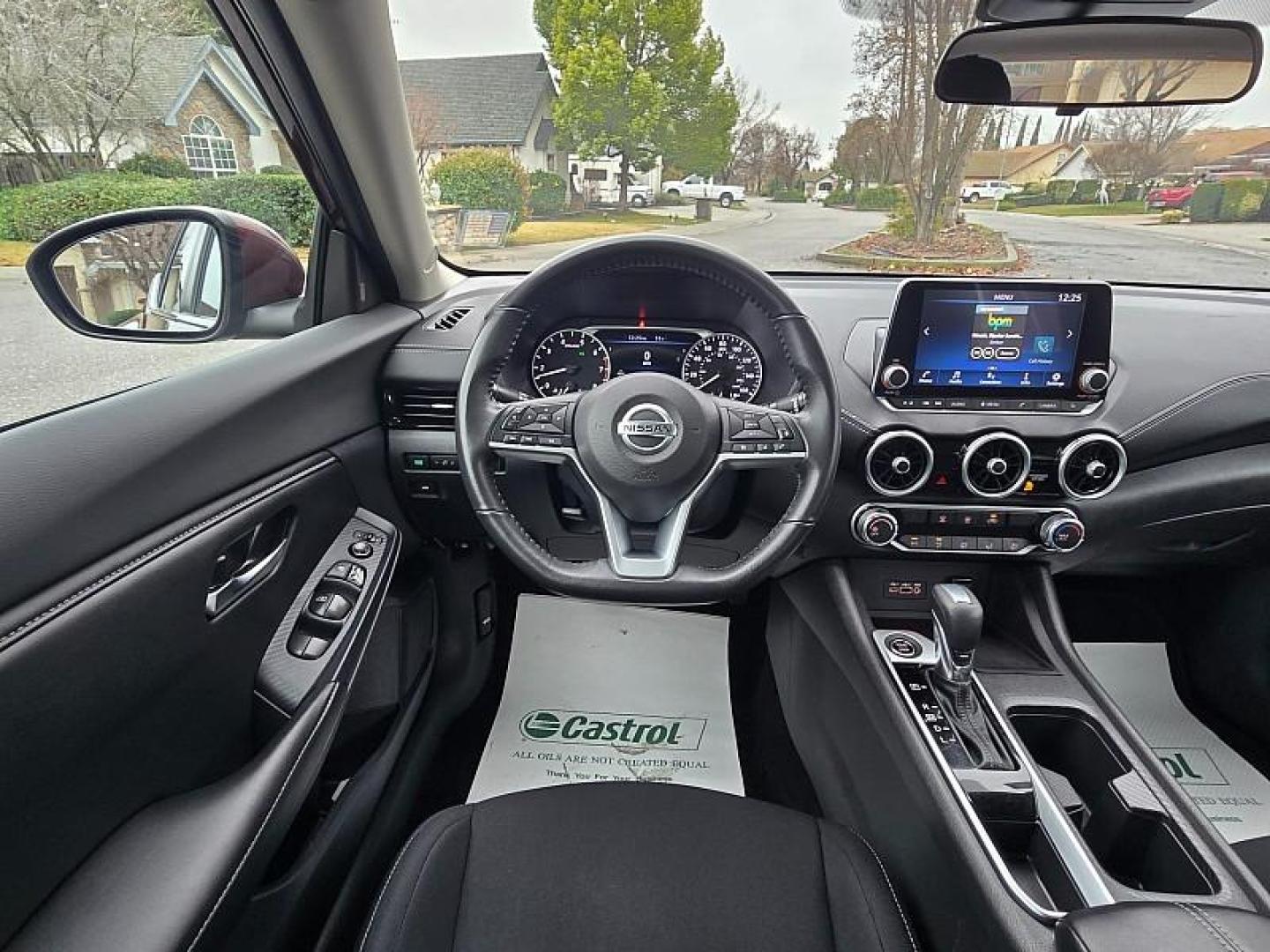 2022 RED Nissan Sentra (3N1AB8CV1NY) with an 4-Cyl 2.0 Liter engine, Automatic CVT w/Xtronic transmission, located at 246 E Walker St., Orland, 95963, (530) 865-5800, 39.747589, -122.178398 - Photo#20