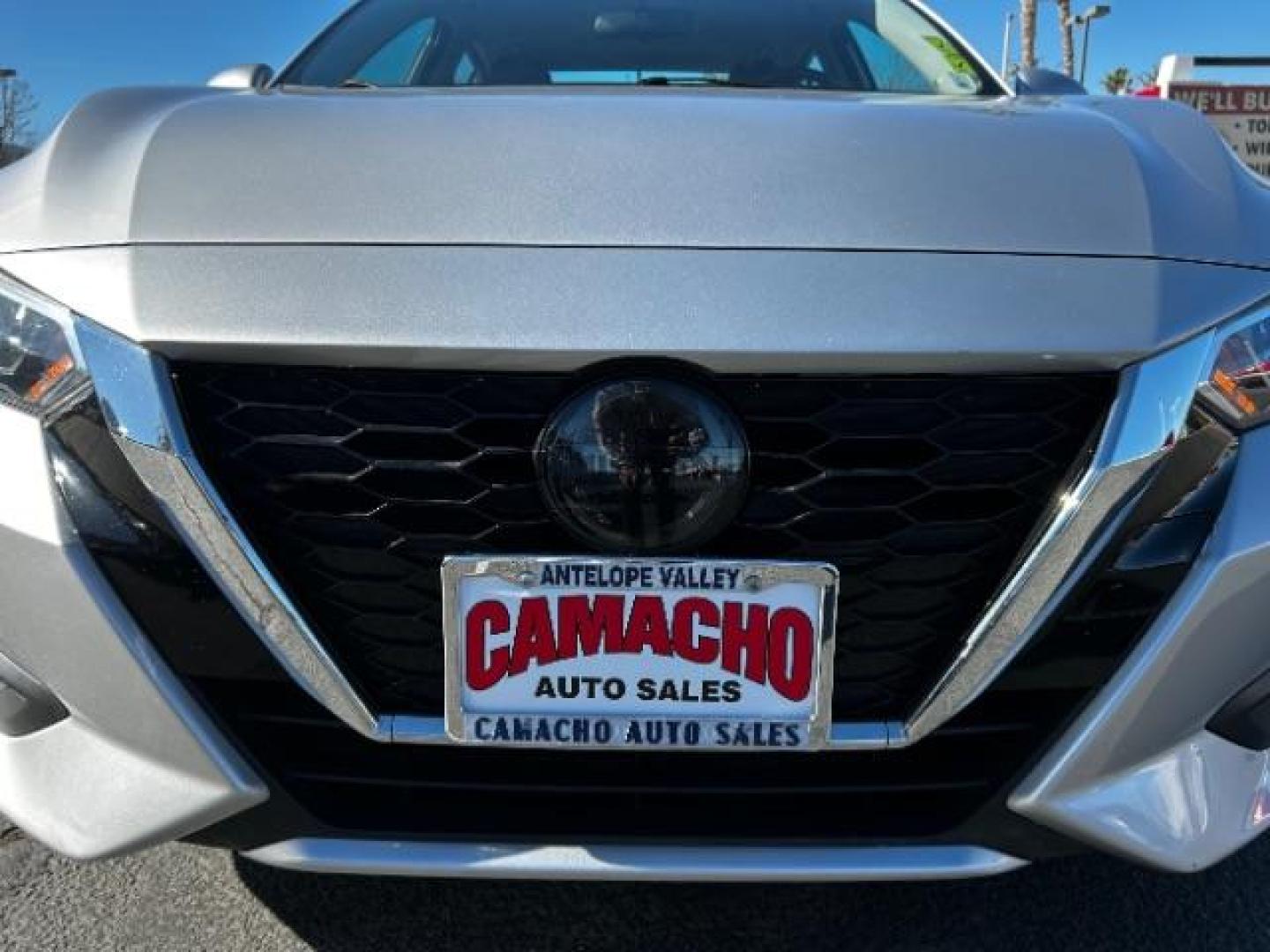 2022 SILVER Nissan Sentra (3N1AB8CV1NY) with an 4-Cyl 2.0 Liter engine, Automatic CVT w/Xtronic transmission, located at 412 Auto Vista Drive, Palmdale, 93551, (661) 945-0620, 34.592636, -118.136681 - Photo#9