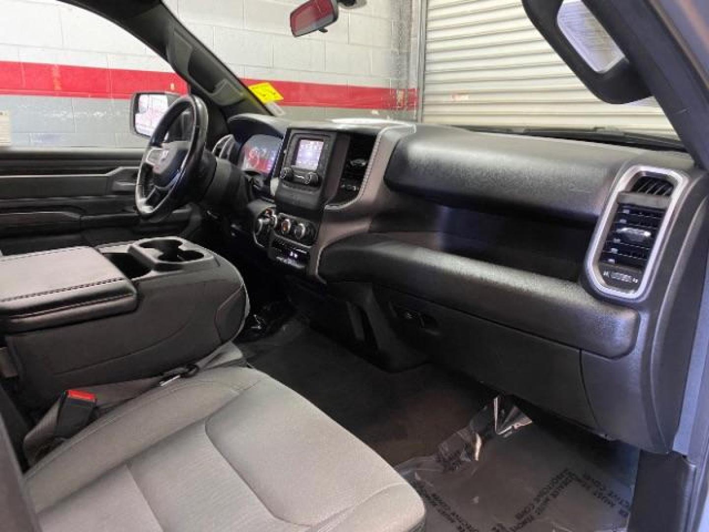 2022 GRAY Ram 1500 2WD (1C6RREBG1NN) with an 6-Cyl 3.6 Liter engine, Automatic 8-Spd transmission, located at 412 Auto Vista Drive, Palmdale, 93551, (661) 945-0620, 34.592636, -118.136681 - Photo#29