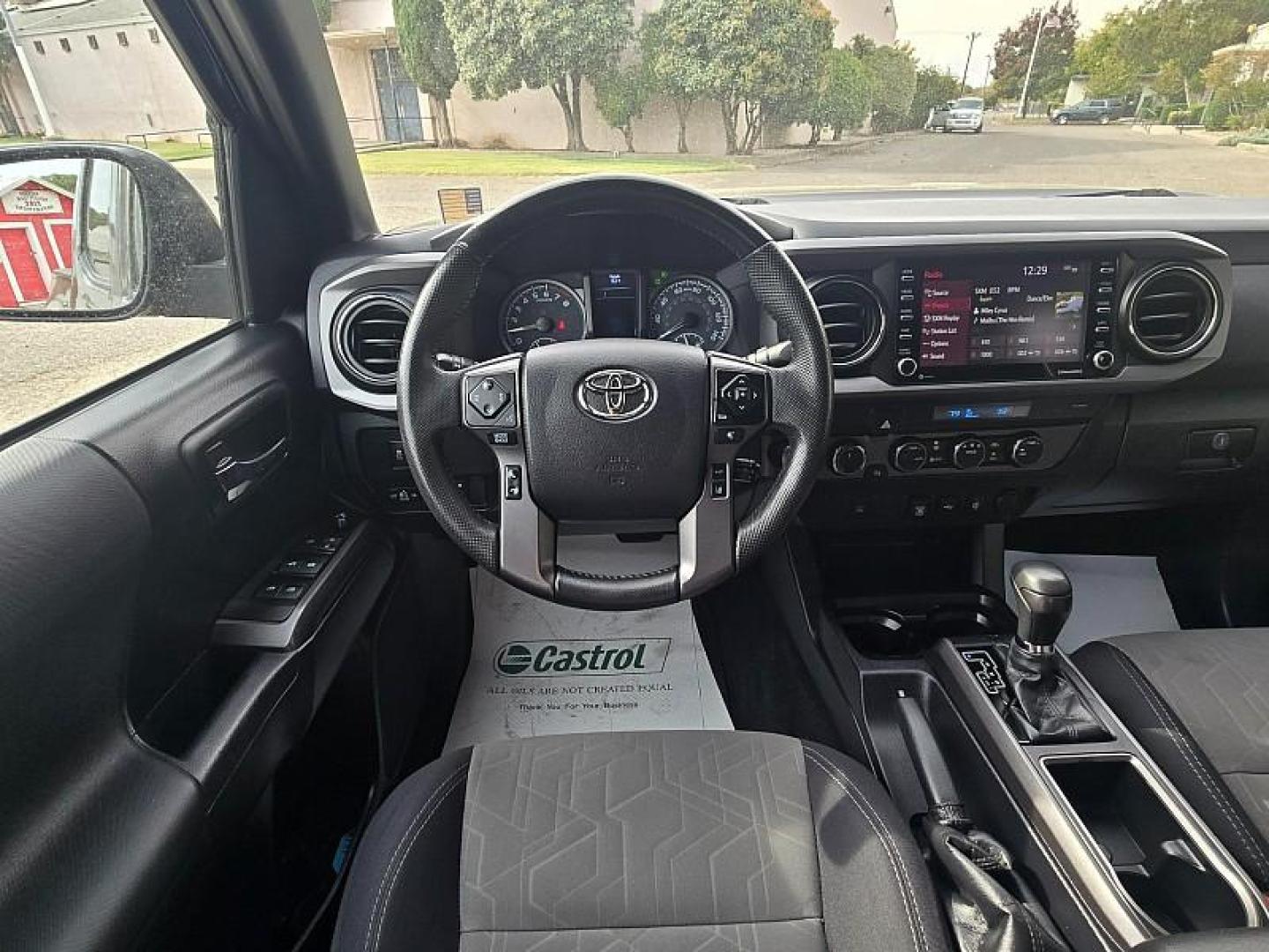 2022 GRAY Toyota Tacoma 4WD (3TMCZ5ANXNM) with an V6 3.5 Liter engine, Automatic 6-Spd transmission, located at 246 E Walker St., Orland, 95963, (530) 865-5800, 39.747589, -122.178398 - Photo#19