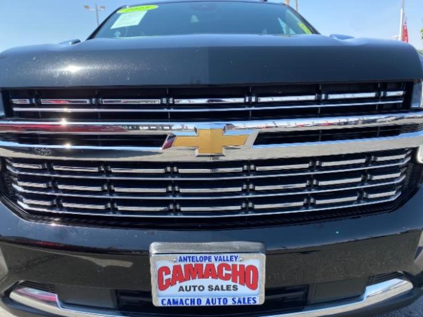 2023 BLACK Chevrolet Suburban (1GNSCFKD3PR) with an 8-Cyl 5.3 Liter engine, Automatic 10-Spd w/Overdrive transmission, located at 412 Auto Vista Drive, Palmdale, 93551, (661) 945-0620, 34.592636, -118.136681 - Photo#9